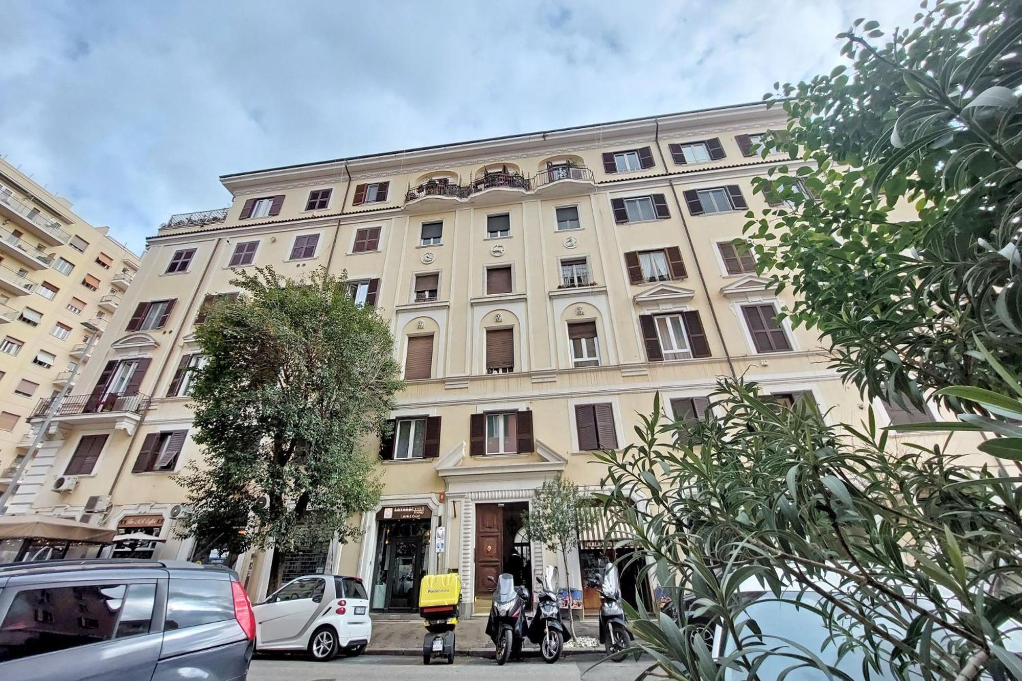 Vatican Basilica Apartment